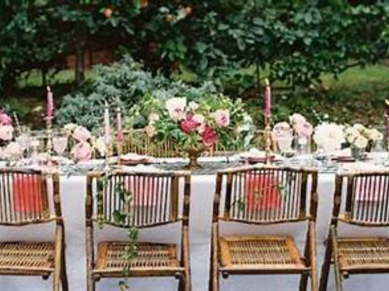 How to Host a Themed Garden Party