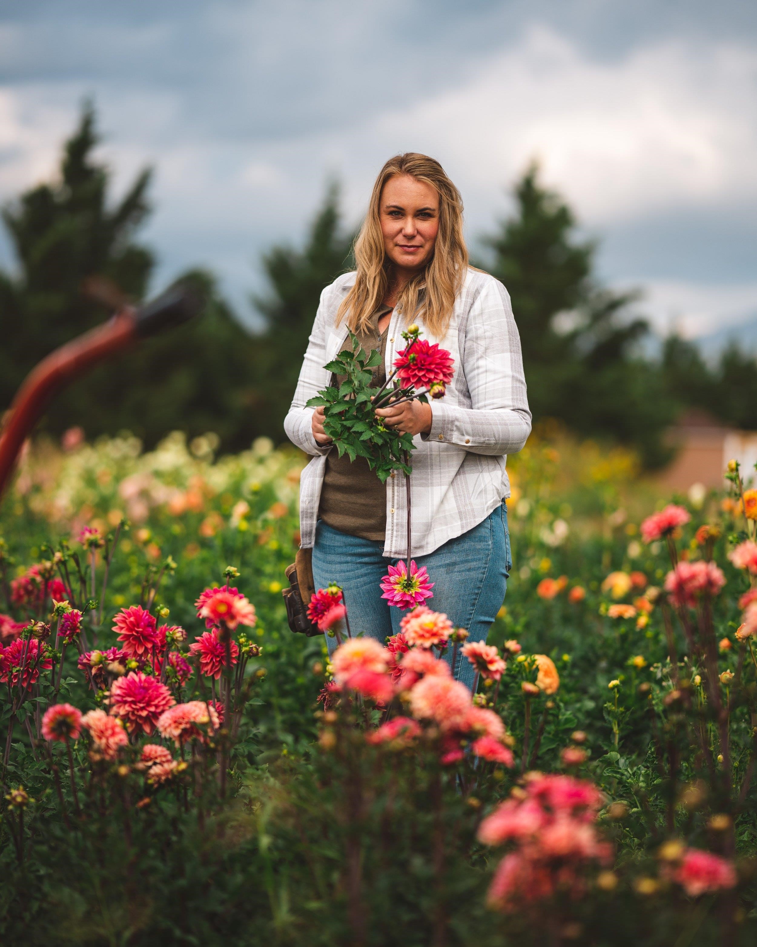 Until next time we are looking forward to helping you hand blooms soon!                                                  Jessica & Graham